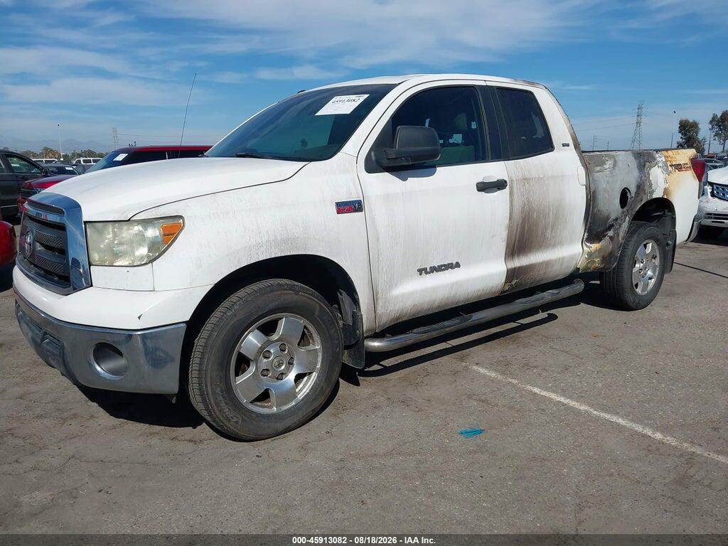 5TFRY5F10AX083855 2010 TOYOTA TUNDRA photo no. 2