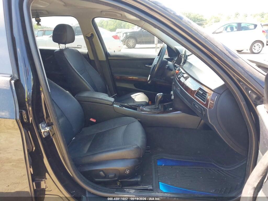 WBAPH5G55ANM70306 2010 BMW 328I photo no. 5