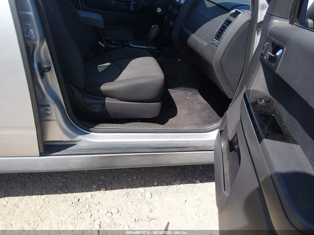 4F2CY0C73AKM02776 2010 MAZDA TRIBUTE photo no. 5