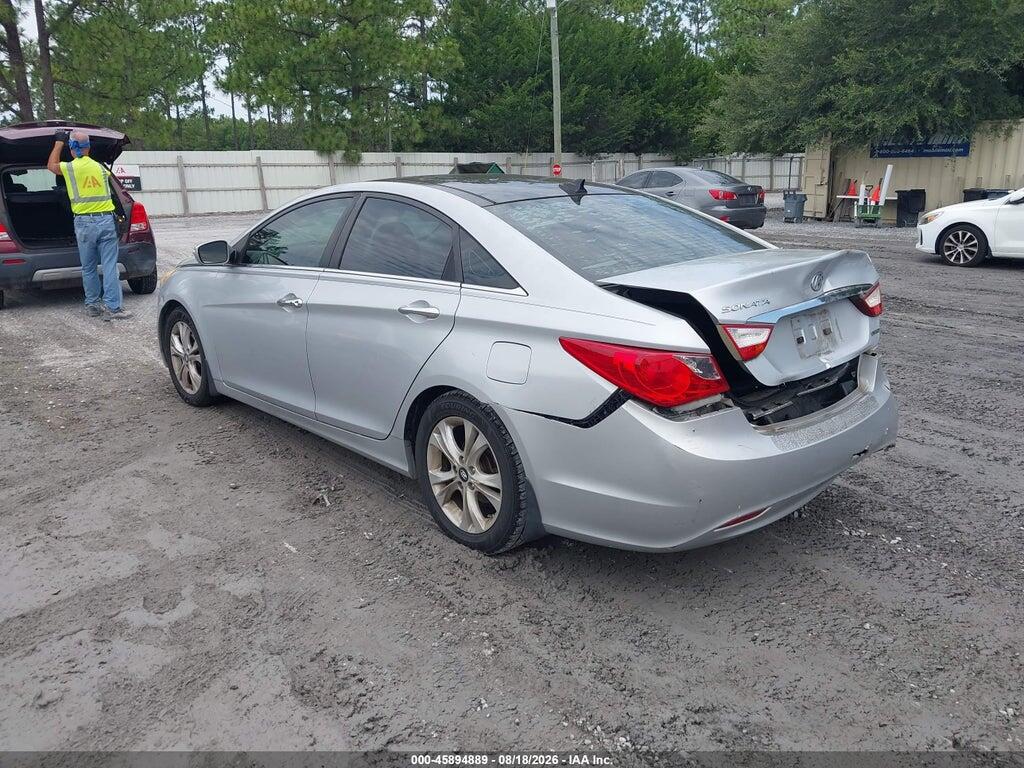 5NPEC4ACXCH472226 2012 HYUNDAI SONATA photo no. 3