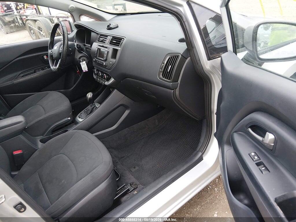 KNADN5A35C6033129 2012 KIA RIO5 photo no. 5