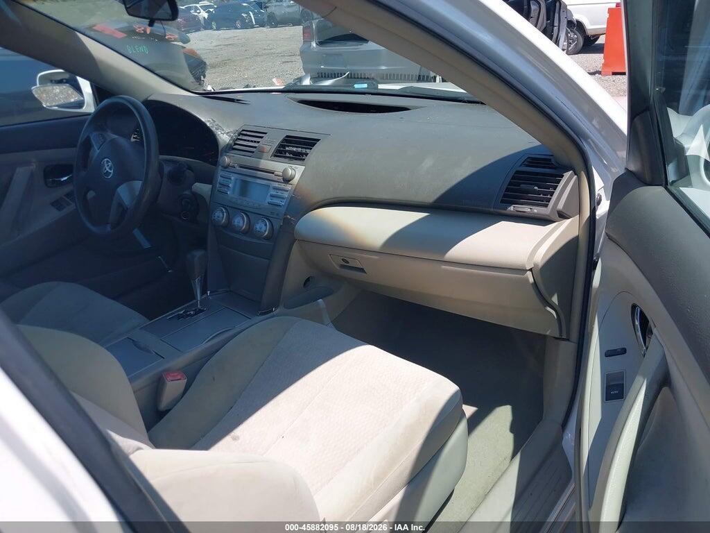4T1BF3EK8BU651709 2011 TOYOTA CAMRY photo no. 5
