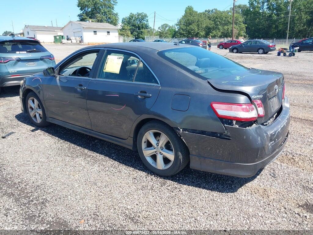 4T1BF3EK6BU702642 2011 TOYOTA CAMRY photo no. 3