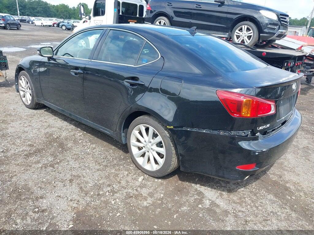 JTHCF5C24A2032895 2010 LEXUS IS 250 photo no. 3