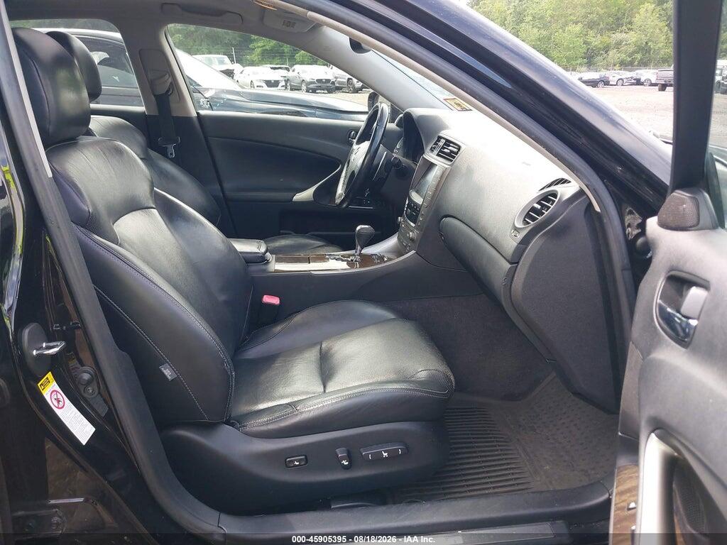 JTHCF5C24A2032895 2010 LEXUS IS 250 photo no. 5