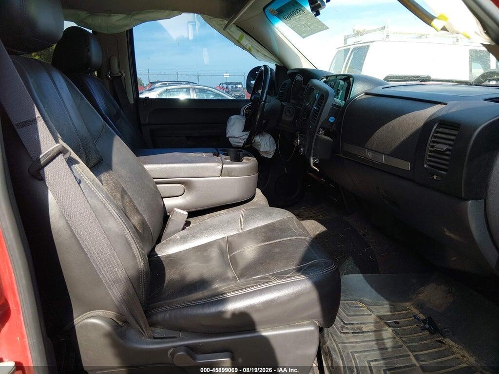 3GCRKSE33AG298654 2010 CHEVROLET SILVERADO 1500 photo no. 5