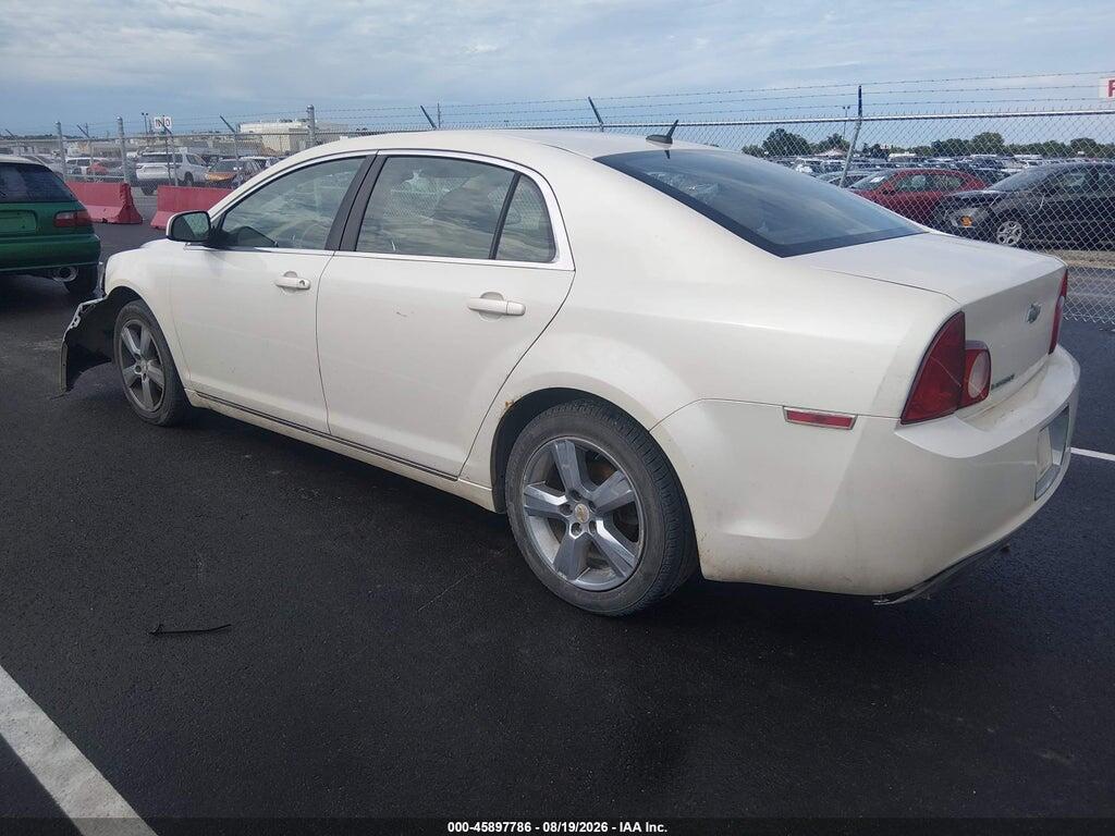 1G1ZD5EB9AF305393 2010 CHEVROLET MALIBU photo no. 2