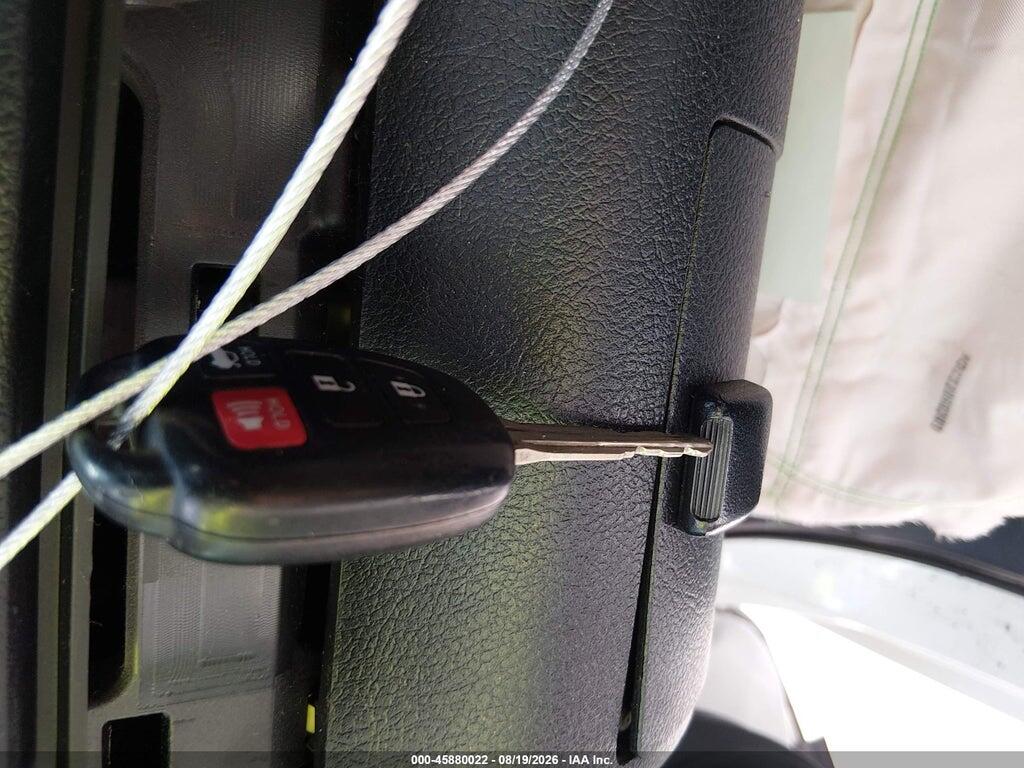 4T1BF1FK3CU572324 2012 TOYOTA CAMRY photo no. 11