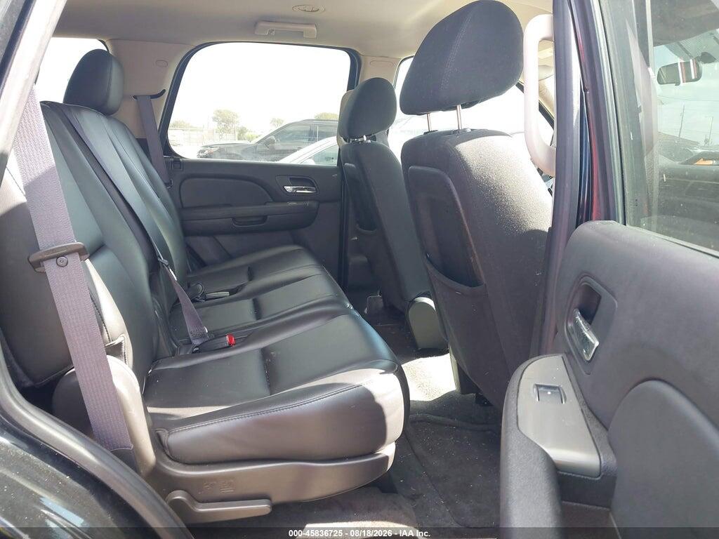 1GNLC2E01BR324671 2011 CHEVROLET TAHOE photo no. 8
