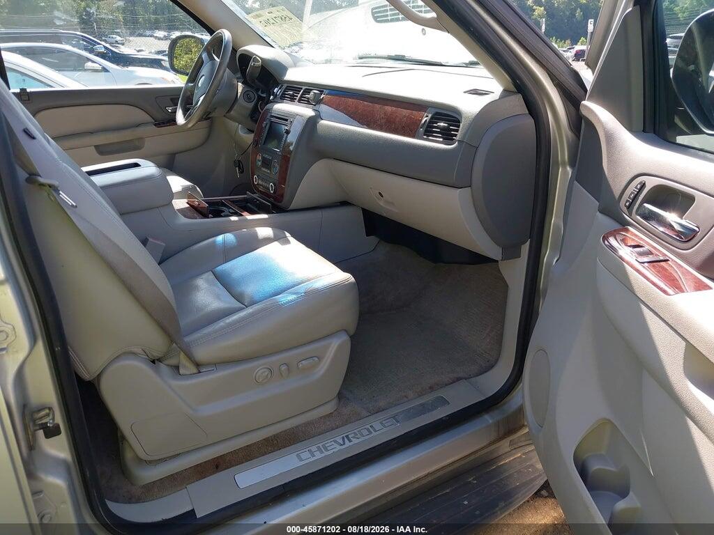 1GNUKCE08AR187921 2010 CHEVROLET TAHOE photo no. 5