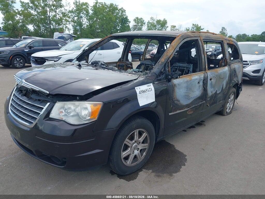 2A4RR8D11AR493414 2010 CHRYSLER TOWN & COUNTRY photo no. 2