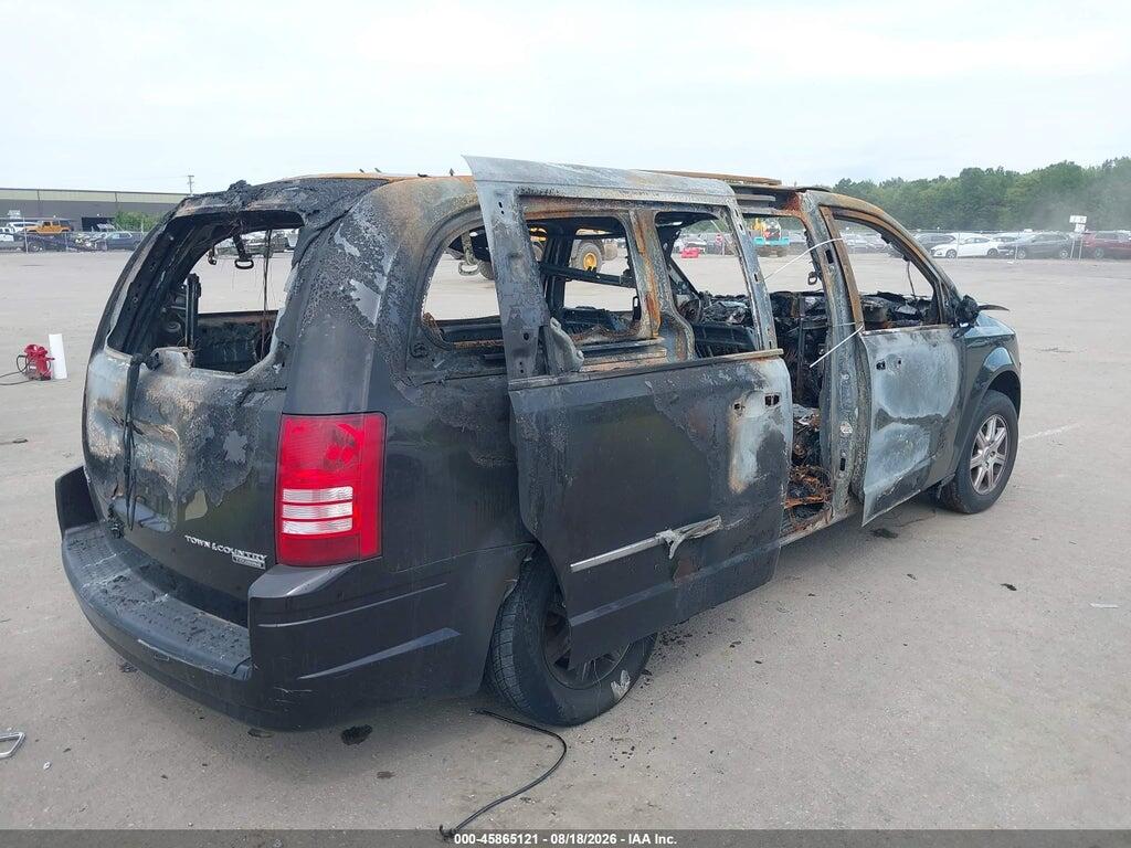 2A4RR8D11AR493414 2010 CHRYSLER TOWN & COUNTRY photo no. 4