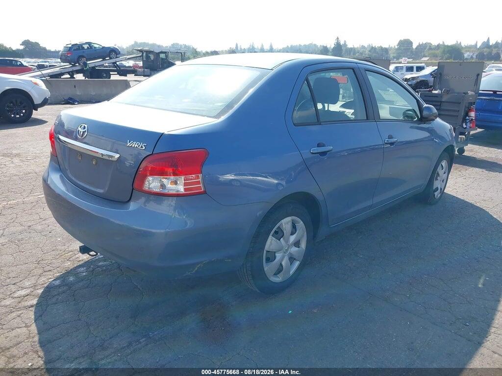 JTDBT923981219136 2008 TOYOTA YARIS photo no. 4