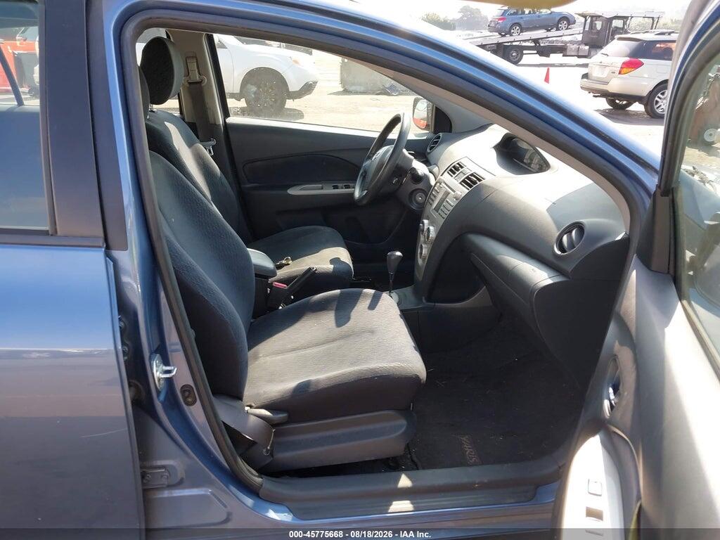 JTDBT923981219136 2008 TOYOTA YARIS photo no. 5