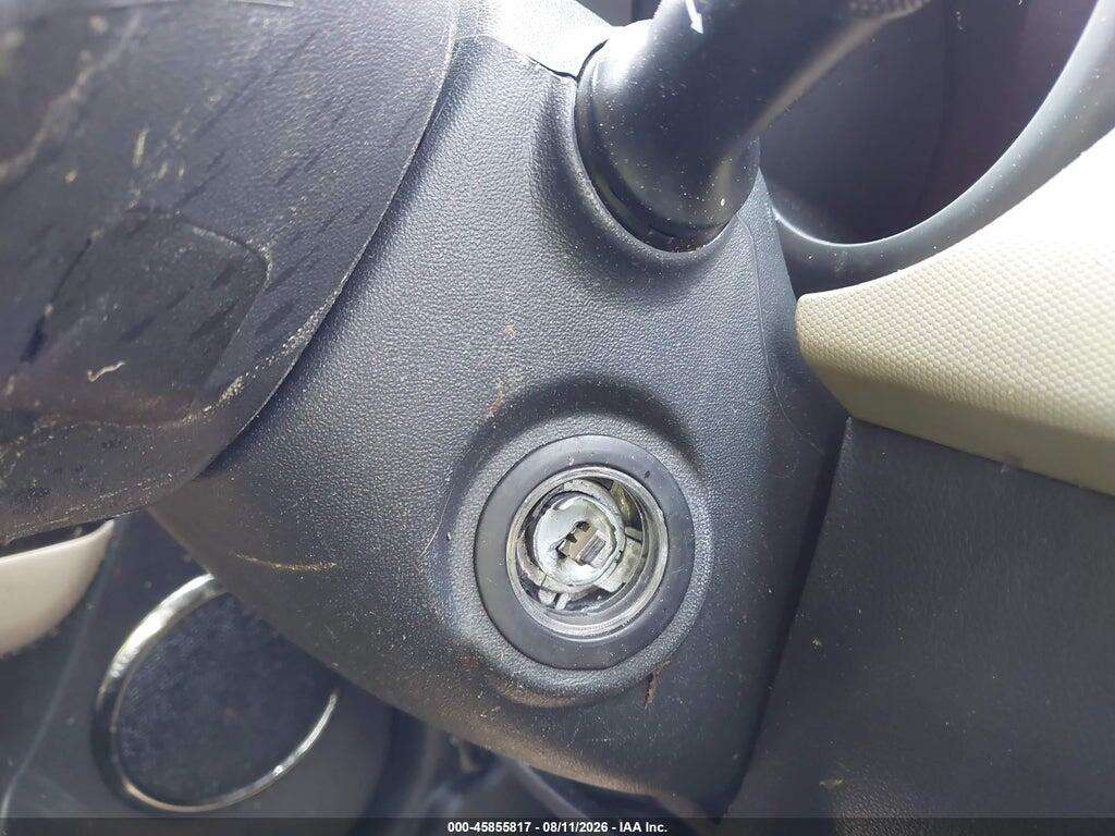 KNDJT2A67C7471438 2012 KIA SOUL photo no. 11