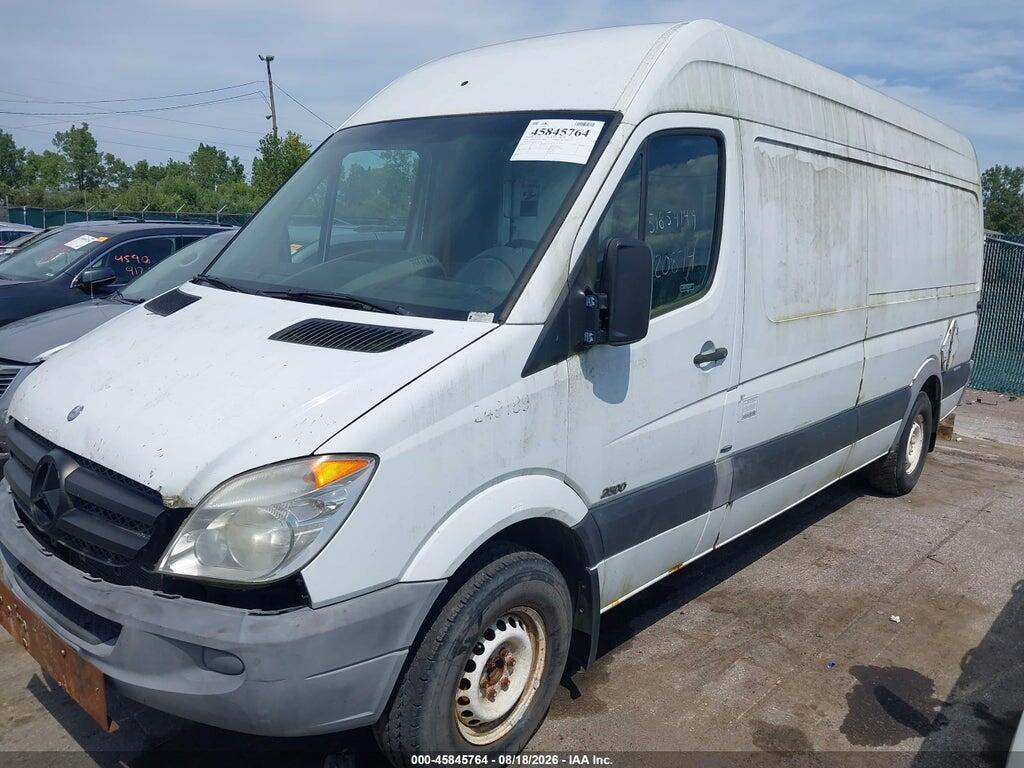 WD3PE8CB0C5704146 2012 MERCEDES-BENZ SPRINTER 2500 photo no. 2
