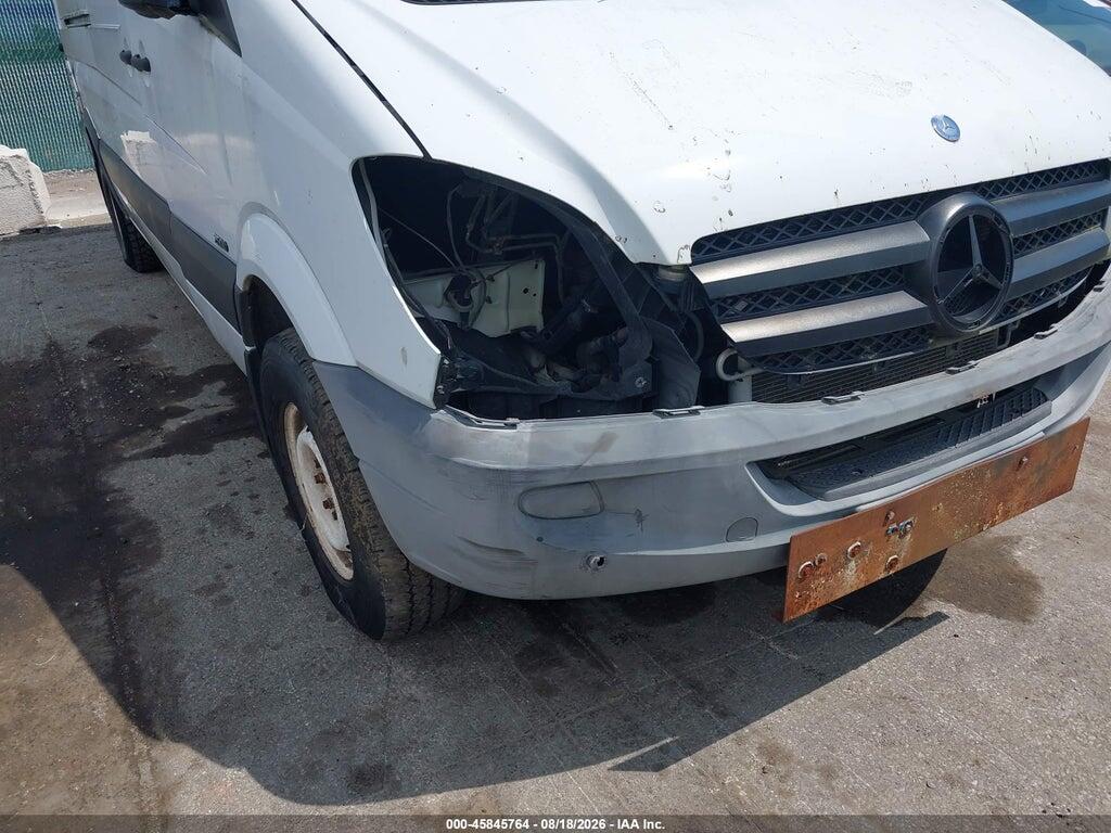 WD3PE8CB0C5704146 2012 MERCEDES-BENZ SPRINTER 2500 photo no. 6