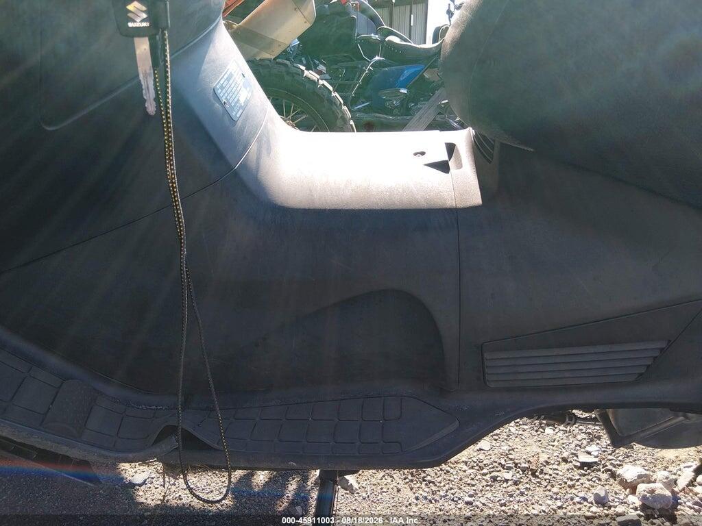 JS1CP51A562102589 2006 SUZUKI AN650 photo no. 9