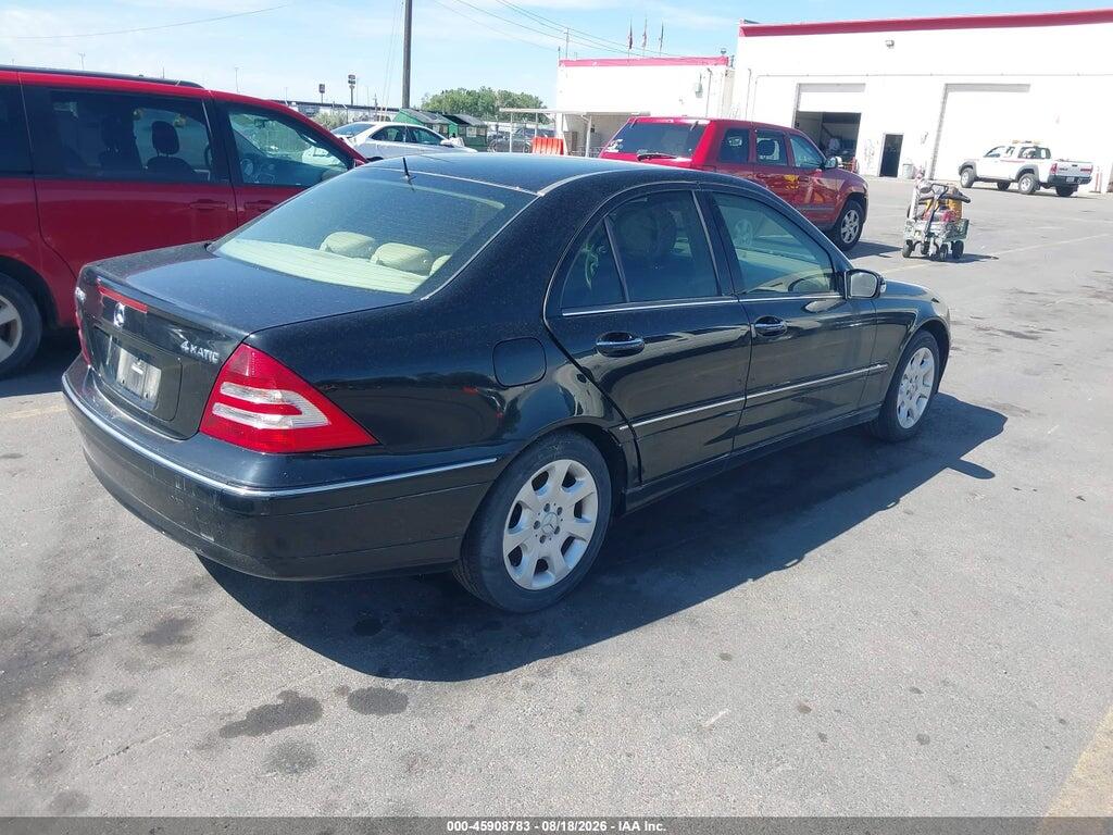 WDBRF87H26F751525 2006 MERCEDES-BENZ C 350 photo no. 4