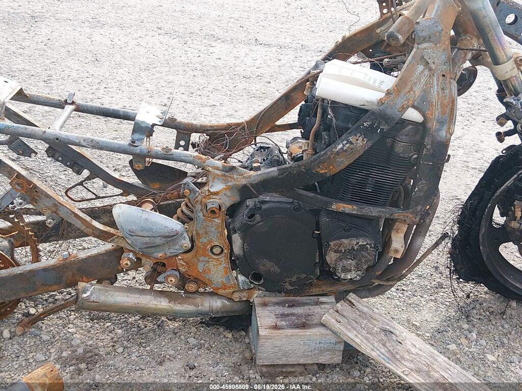 JS1GN79A562105581 2006 SUZUKI GSX600 photo no. 8