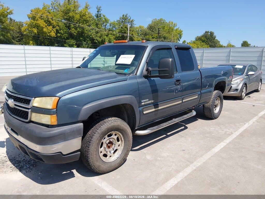 1GCHK29D06E219437 2006 CHEVROLET SILVERADO 2500HD photo no. 2