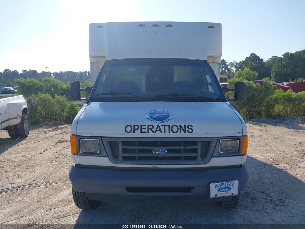 1FDWE35L56DA92168 2006 FORD E-350 CUTAWAY photo no. 12