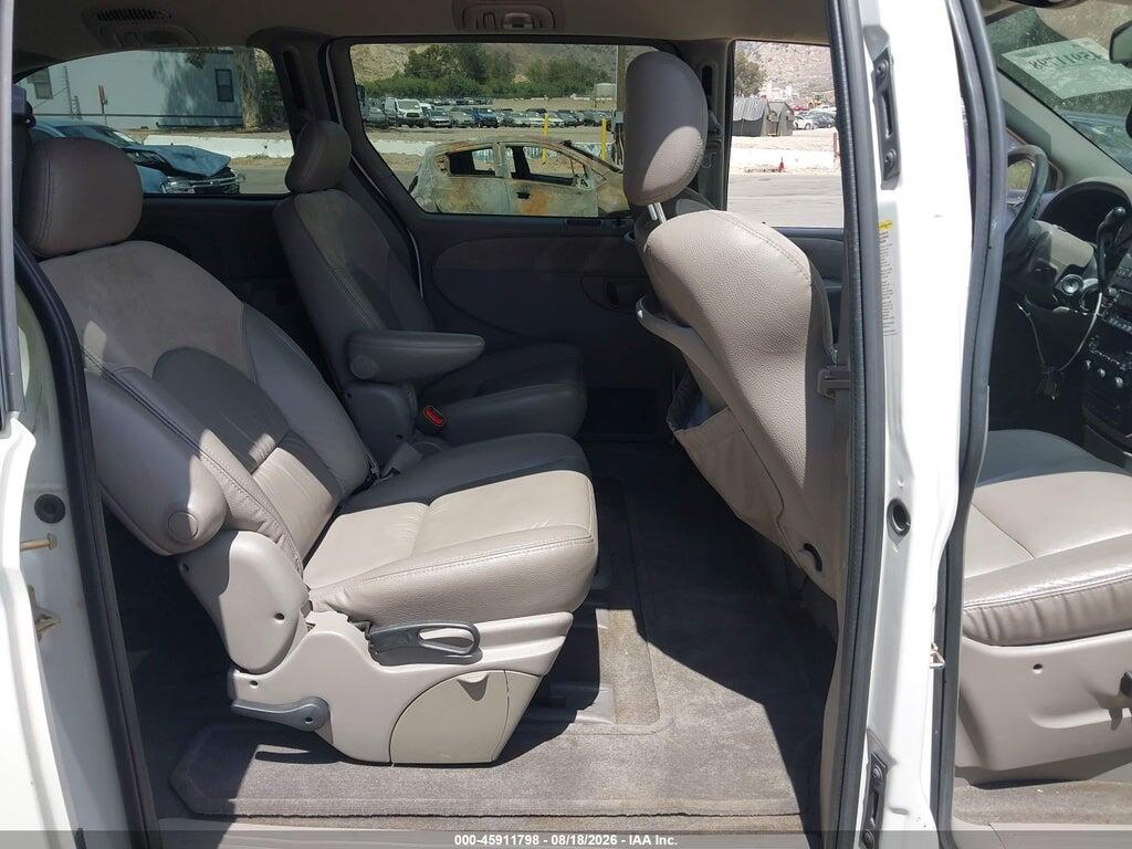 2C8GP64L33R233820 2003 CHRYSLER TOWN & COUNTRY photo no. 8