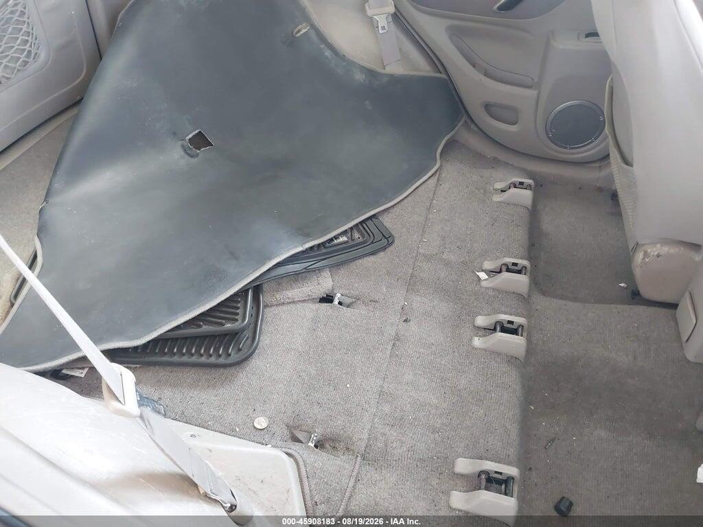 JTEGH20V130094128 2003 TOYOTA RAV4 photo no. 8