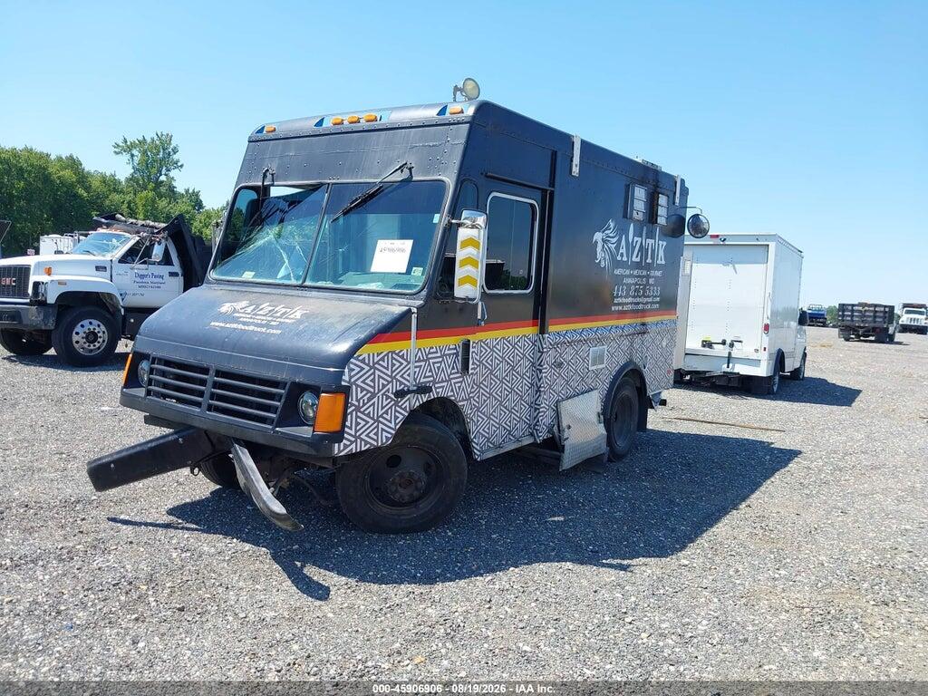 5B4HP42R033368091 2003 WORKHORSE CUSTOM CHASSIS FORWARD CONTROL CHASSIS photo no. 2