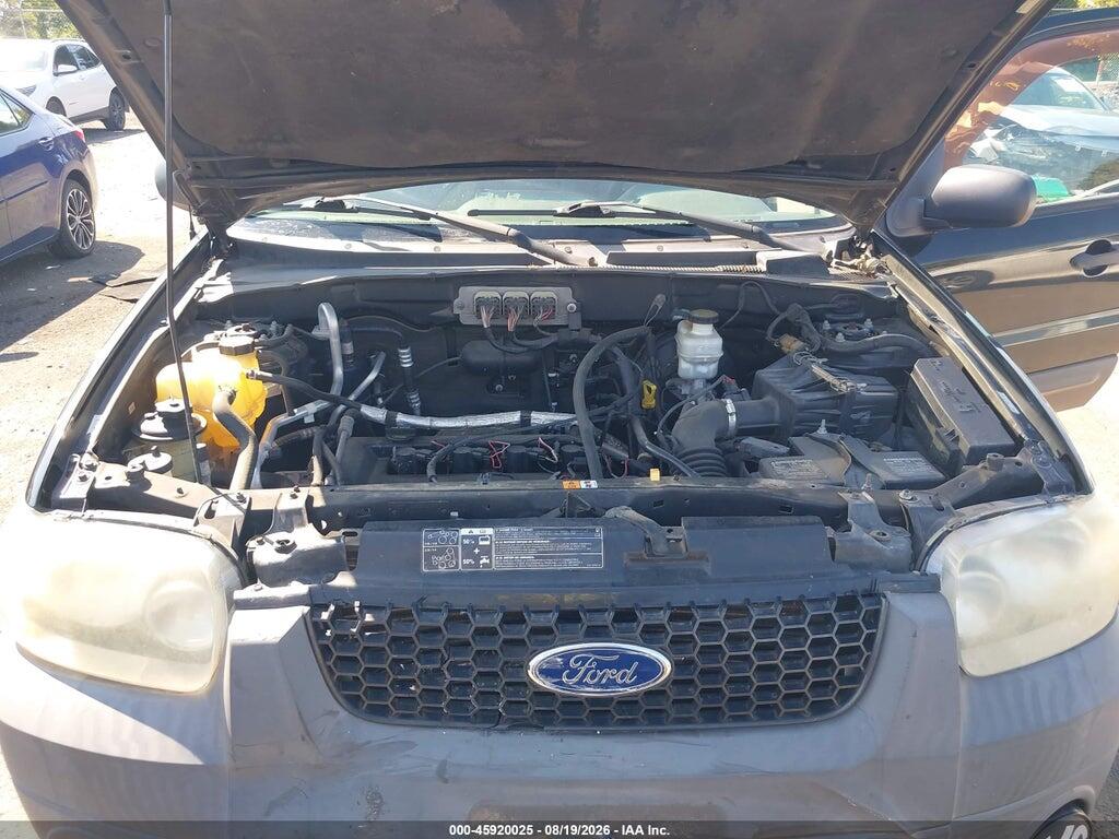 1FMYU02Z57KB06635 2007 FORD ESCAPE photo no. 10