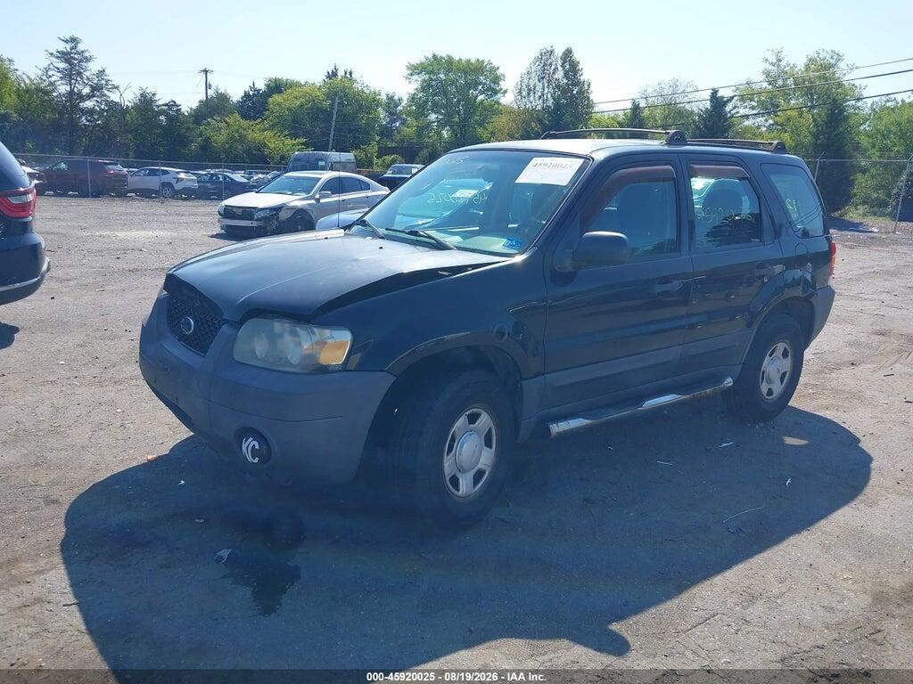 1FMYU02Z57KB06635 2007 FORD ESCAPE photo no. 2