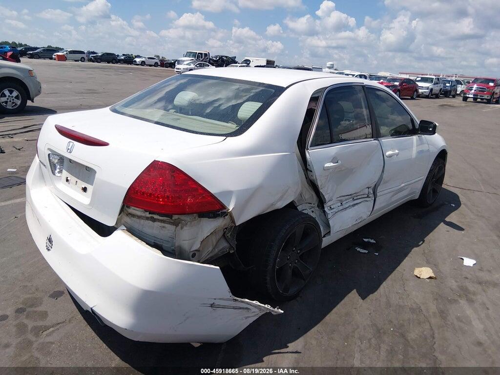 1HGCM563X7A095902 2007 HONDA ACCORD photo no. 4