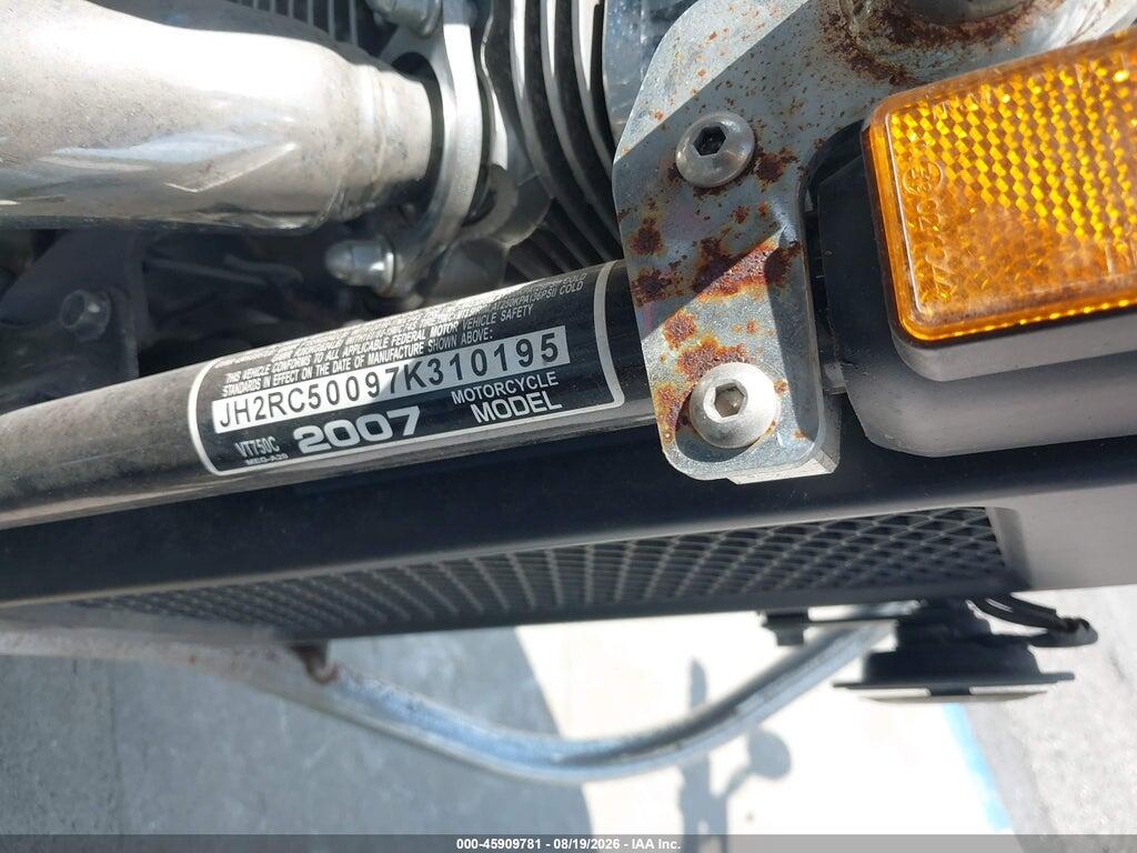 JH2RC50097K310195 2007 HONDA VT750 photo no. 10
