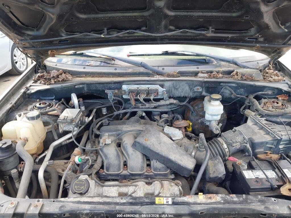 1FMCU93147KA31062 2007 FORD ESCAPE photo no. 10