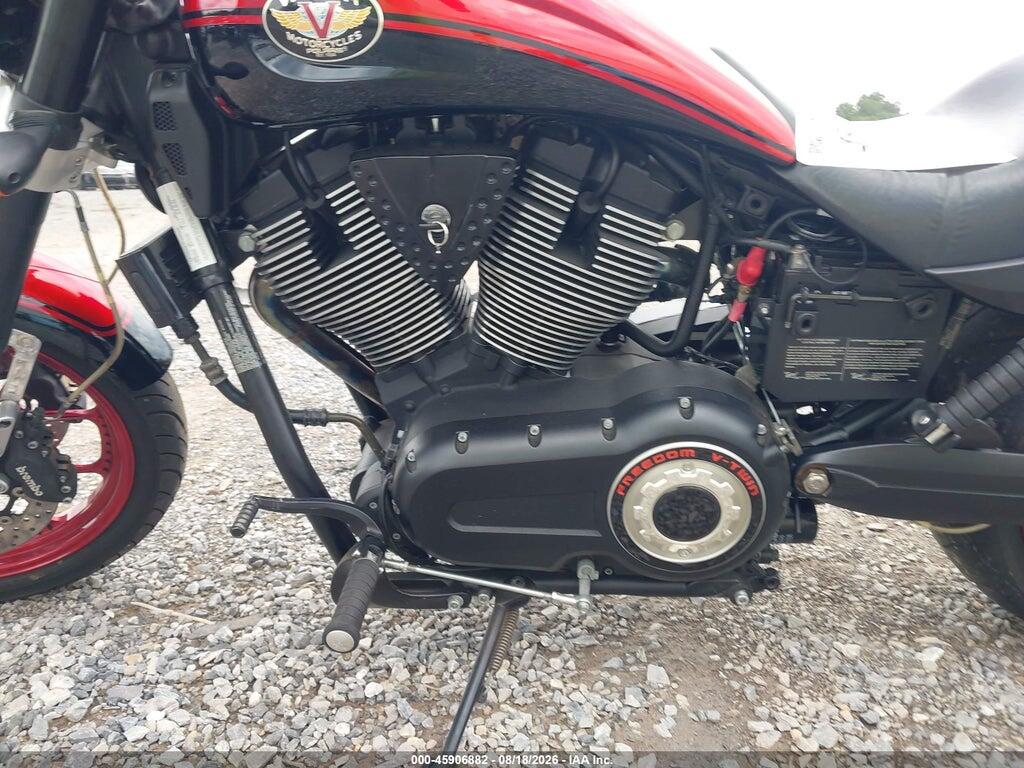 5VPHB26D473006946 2007 VICTORY MOTORCYCLES HAMMER photo no. 9