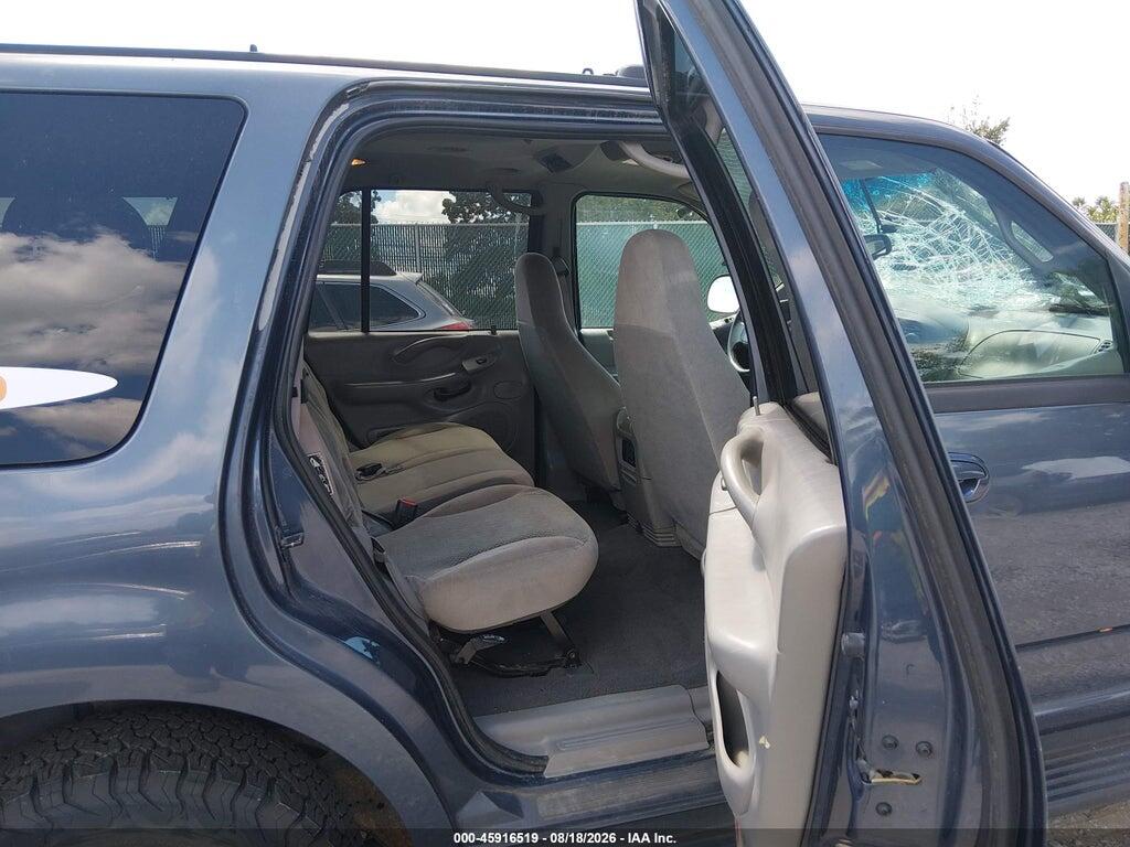 1FMPU16L31LB43787 2001 FORD EXPEDITION photo no. 8