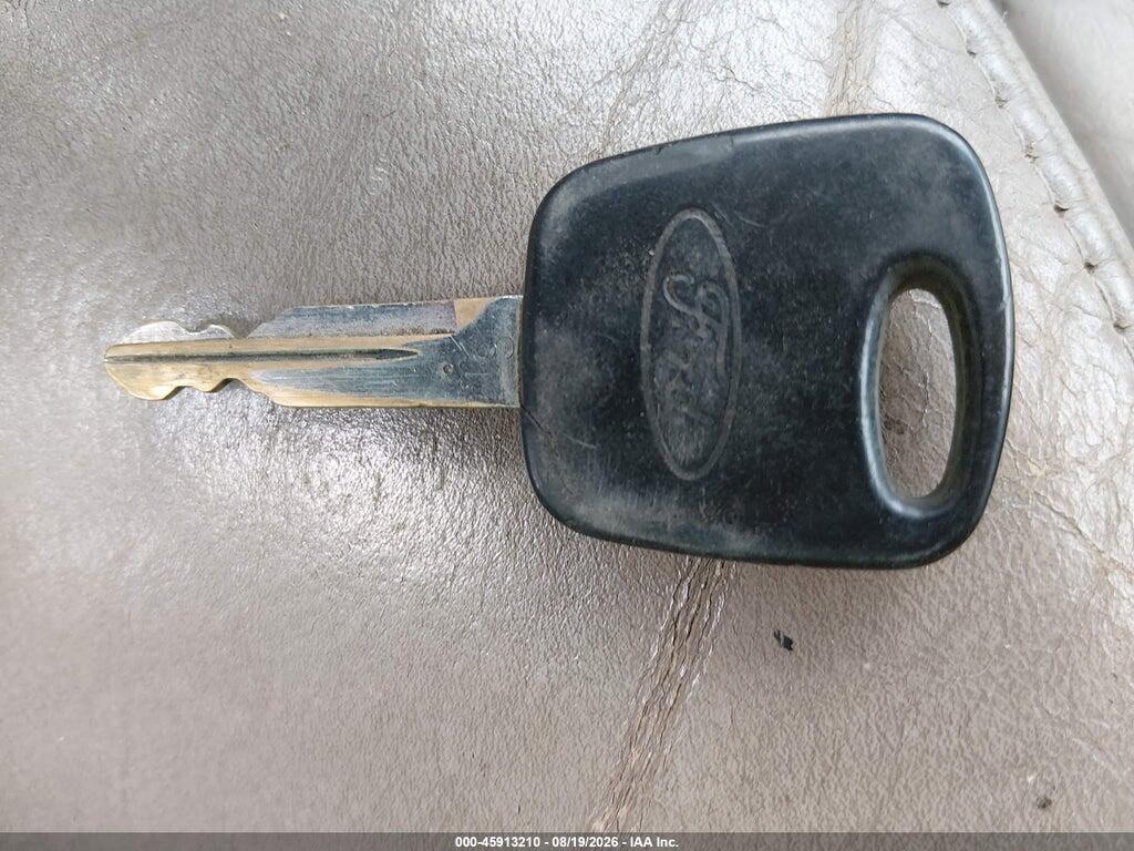 2FTRX18L61CA23252 2001 FORD F-150 photo no. 11