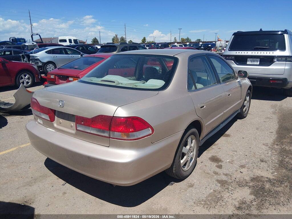 1HGCG56571A087434 2001 HONDA ACCORD photo no. 4