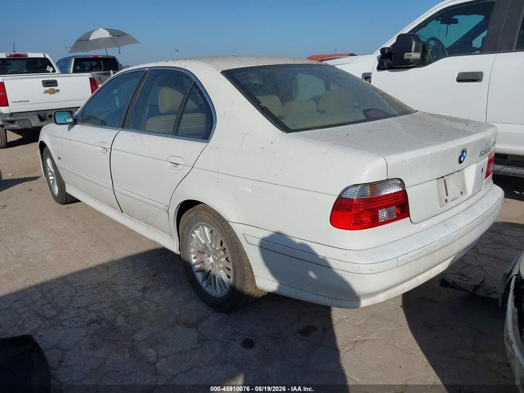 WBADT63401CF02050 2001 BMW 530IA photo no. 3