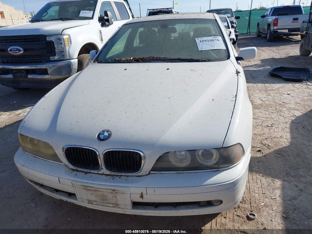 WBADT63401CF02050 2001 BMW 530IA photo no. 6