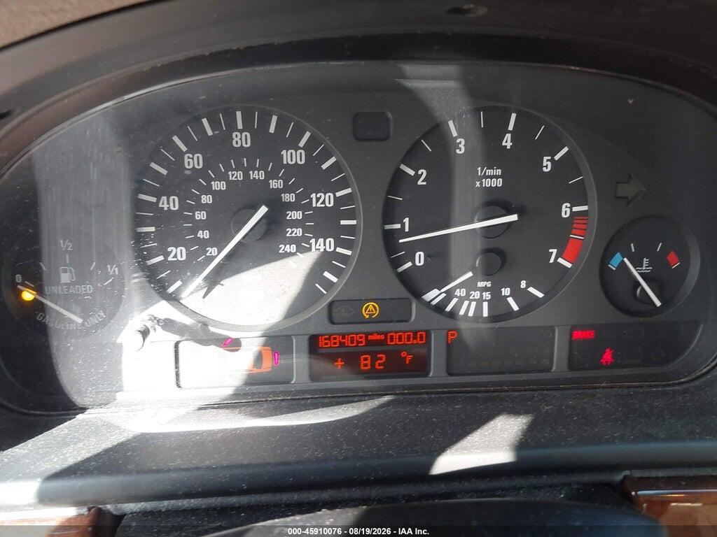 WBADT63401CF02050 2001 BMW 530IA photo no. 7