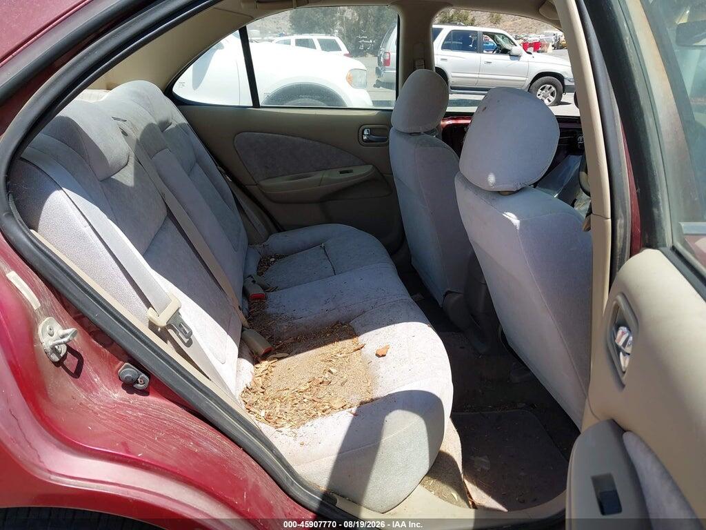 3N1CB51D51L447520 2001 NISSAN SENTRA photo no. 8