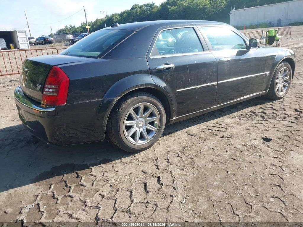 2C3AA63H15H674526 2005 CHRYSLER 300C photo no. 4