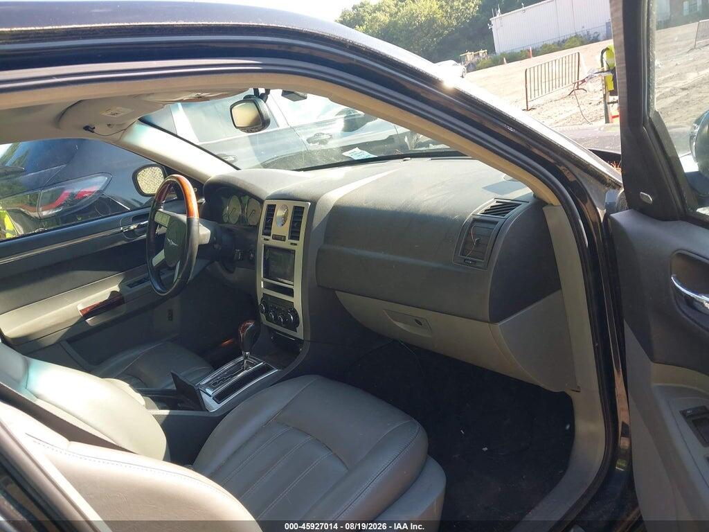 2C3AA63H15H674526 2005 CHRYSLER 300C photo no. 5