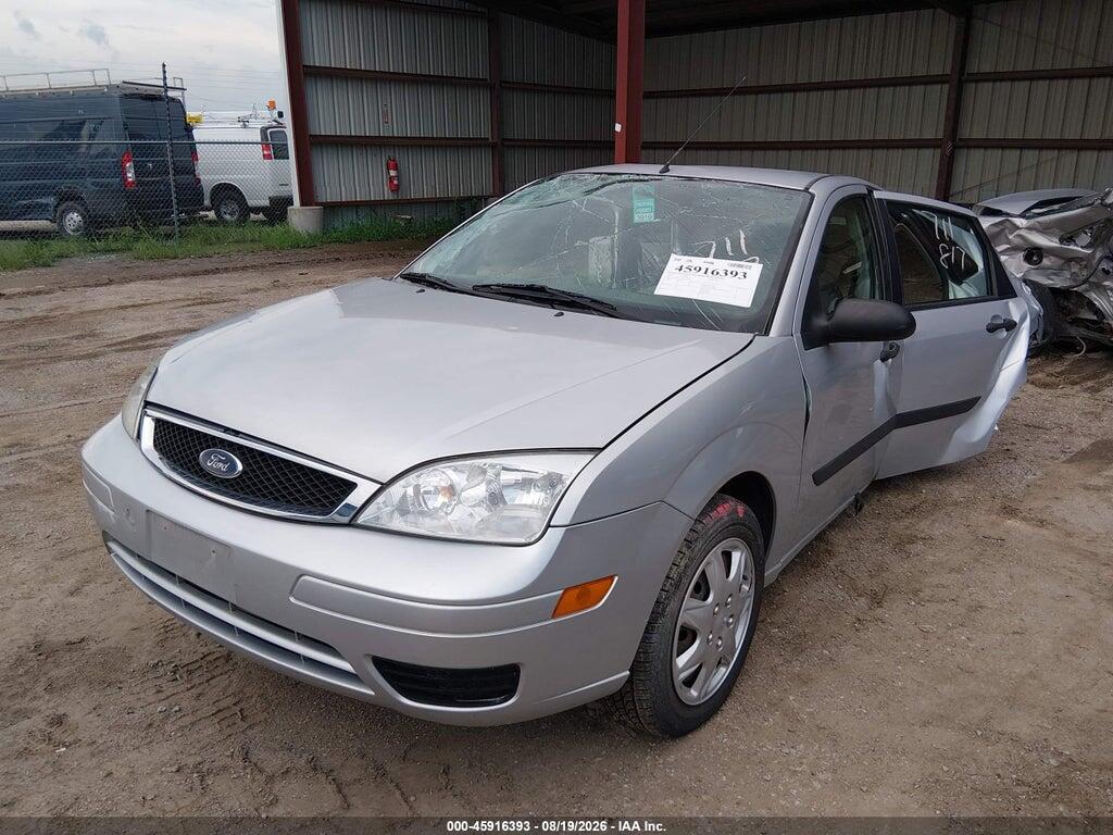 1FAFP34N75W112558 2005 FORD FOCUS photo no. 2