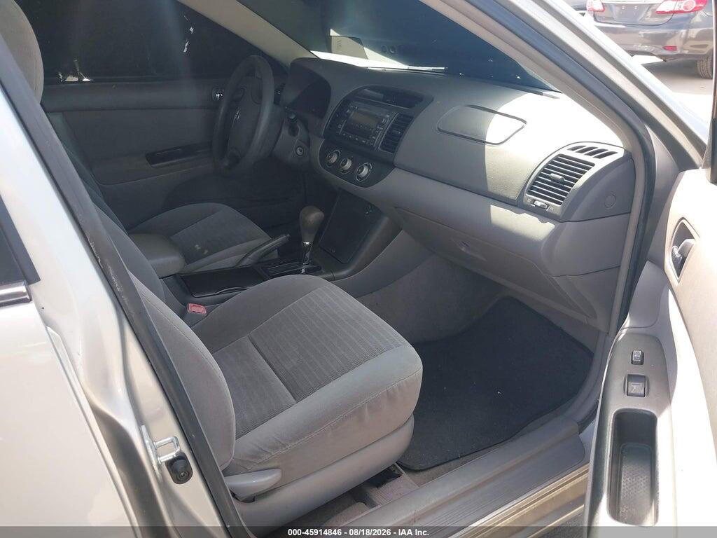 4T1BE32K05U407936 2005 TOYOTA CAMRY photo no. 5