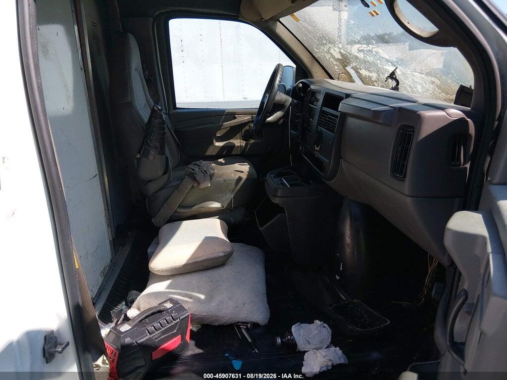 1GBHG31U451165380 2005 CHEVROLET EXPRESS CUTAWAY photo no. 5