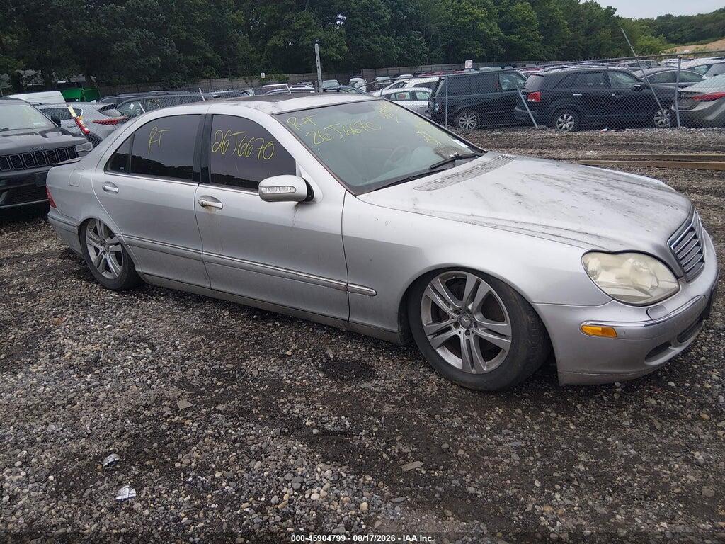 2005 MERCEDES-BENZ S 500 WDBNG84J55A456028