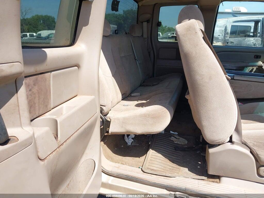 1GTHC29U37E133781 2007 GMC SIERRA 2500HD CLASSIC photo no. 8
