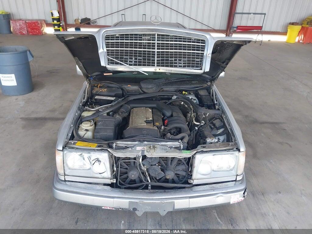 WDBEA32E1SC261084 1995 MERCEDES-BENZ E photo no. 10